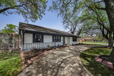 1069 Sally Anne Dr, Rosenberg, TX 77471 - photo 4