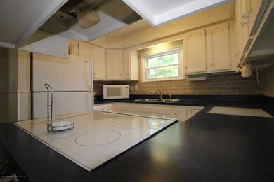 5900 Rolfe Rd, Lansing, MI 48911 - photo 5