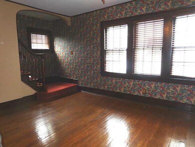 1st Floor Plan. Beautiful hardwood floors/Staircas