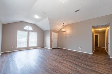 306 Dalhart Ct, Weatherford, TX 76086 - photo 4