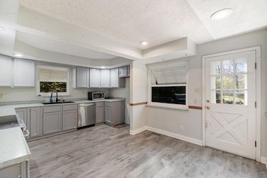 403 Locust St, Erlanger, KY 41018 - photo 6