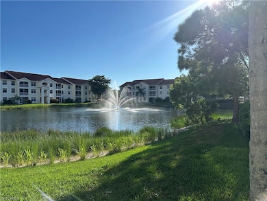 Enjoy the lake proximity