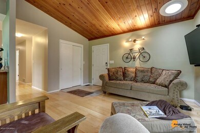 Living room,View 4