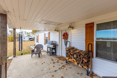 1400 Johnson Rd, Harrodsburg, KY 40330 - photo 6