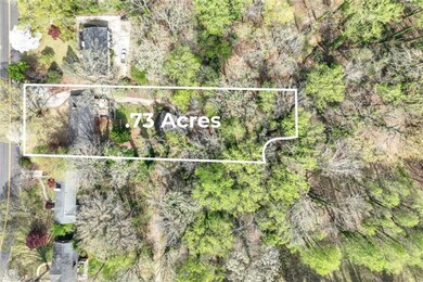 613 Holly Dr, Gainesville, GA 30501 - photo 3