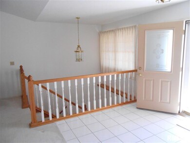 4217 Regency Ct, Davenport, IA 52806 - photo 4