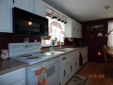 205 E Emily St, Freeburg, IL 62243 - photo 7