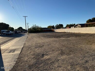 1807 W Avenue k8, Lancaster, CA 93534 - photo 5