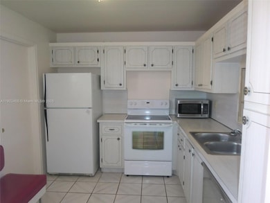 233 NE 14th Ave unit 402, Hallandale Beach, FL 33009 - photo 3