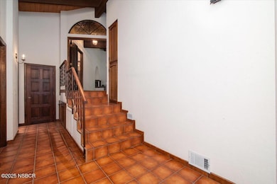 entrance to primary suite