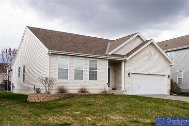 2202 S Mineral Dr, Papillion, NE 68046 - photo 2