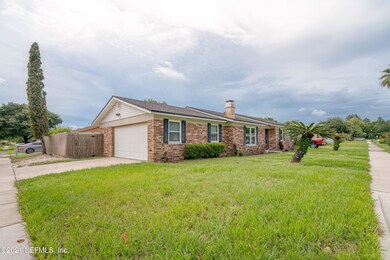 2570 Sandusky Ave E, Jacksonville, FL 32216 - photo 2