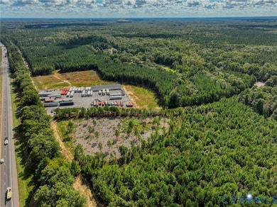 8101 Double Creek Ct, Chesterfield, VA 23832 - photo 4