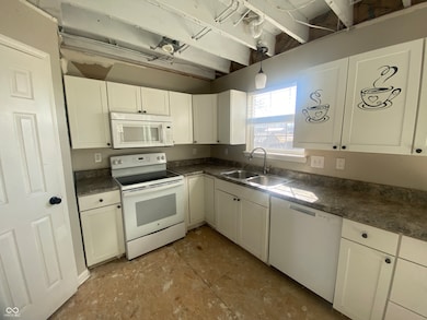 12151 Bearsdale Dr, Indianapolis, IN 46235 - photo 7