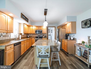 1545 Beacon St, Keyser, WV 26726 - photo 5