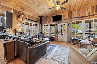 1011 County Road 303, Princeton, AL 35766 - photo 3