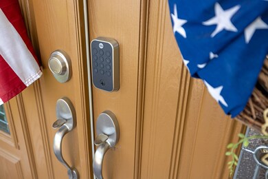 105 Midvale Crossing, Staunton, VA 24401 - photo 3