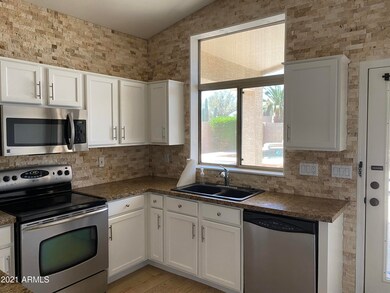 25222 N 40th Ln, Phoenix, AZ 85083 - photo 3