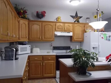 488 Stone Creek Dr, Poplar Bluff, MO 63901 - photo 4