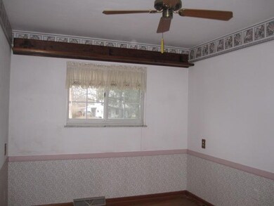 256 Maplewood Ave, Columbus, OH 43213 - photo 7