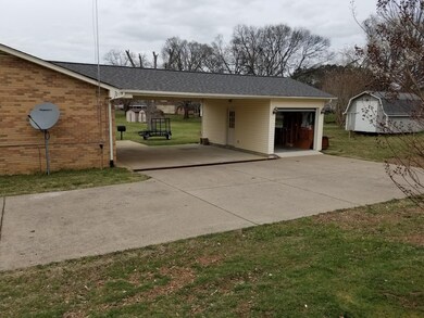 408 Perfection Dr, Shelbyville, TN 37160 - photo 3