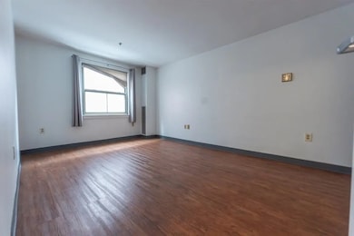 5 Pine St unit D, Boston, MA 02111 - photo 5