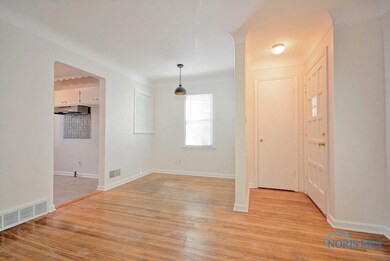 438 W Poinsetta Ave, Toledo, OH 43612 - photo 7