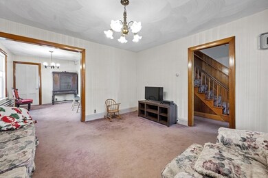 9 Harrington Rd, Cambridge, MA 02140 - photo 3