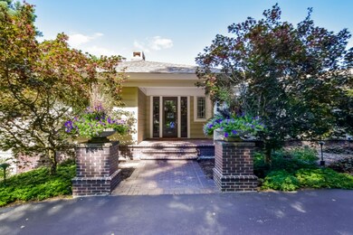 003-Front_Entrance-3176101-large