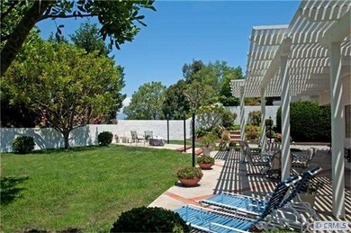 Large Pool Size Yard