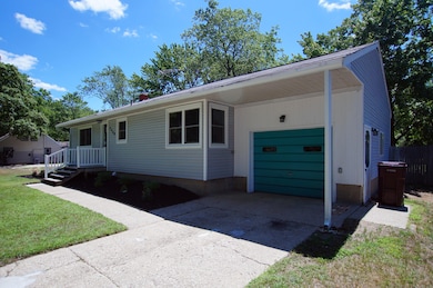 Laketon - Outside (4)