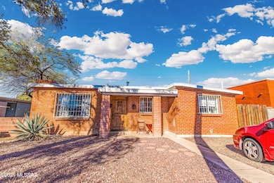 2431 E 20th St, Tucson, AZ 85719 - photo 6