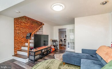 1126 S Charles St unit 2, Baltimore, MD 21230 - photo 2