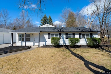 updated 3 bd 2 bth Ranch w/fenced yd