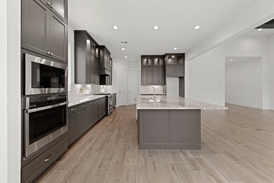 Photos are REPRESENTATIVE of the home /floor plan