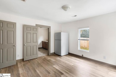 525 Fulwer St, Anderson, SC 29624 - photo 6