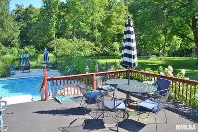 4 Mayfield Dr, Jacksonville, IL 62650 - photo 5