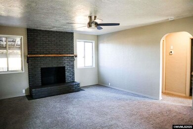 1079 Queen Ave SW, Albany, OR 97321 - photo 6