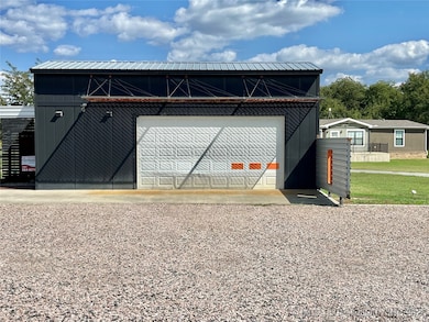 6711 Bobbie Little Dr, Kingston, OK 73439 - photo 2