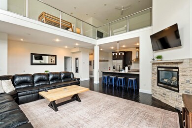The Lofts 8D-15