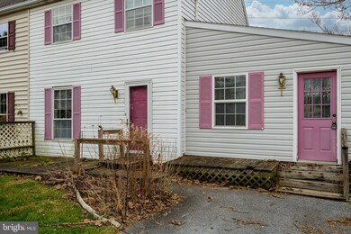 2011 Aspen Ln, Columbia, PA 17512 - photo 3