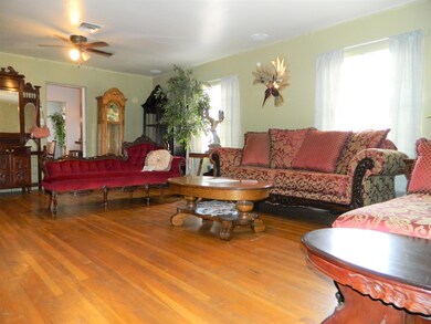 706 W Maple St, Winslow, AZ 86047 - photo 6