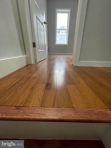 342 Carpenter St, Reading, PA 19602 - photo 3