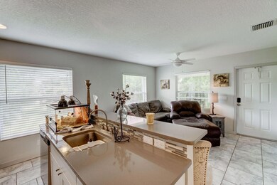 15305 92nd Way N unit B, Jupiter, FL 33478 - photo 4