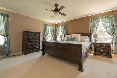 5178 Spring Ridge Dr E, Macungie, PA 18062 - photo 7