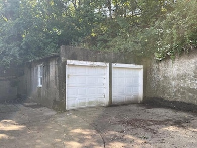 148 Glen Ave, Council Bluffs, IA 51503 - photo 3