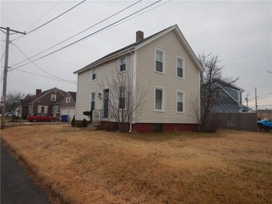 48 Julian St, Pawtucket, RI 02861 - photo 2