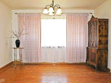 unlisted-address, Westchester, IL 60154 - photo 7