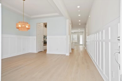 Entry/Dining