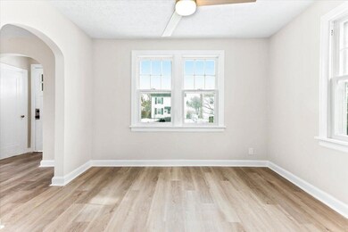 07-Dining Area